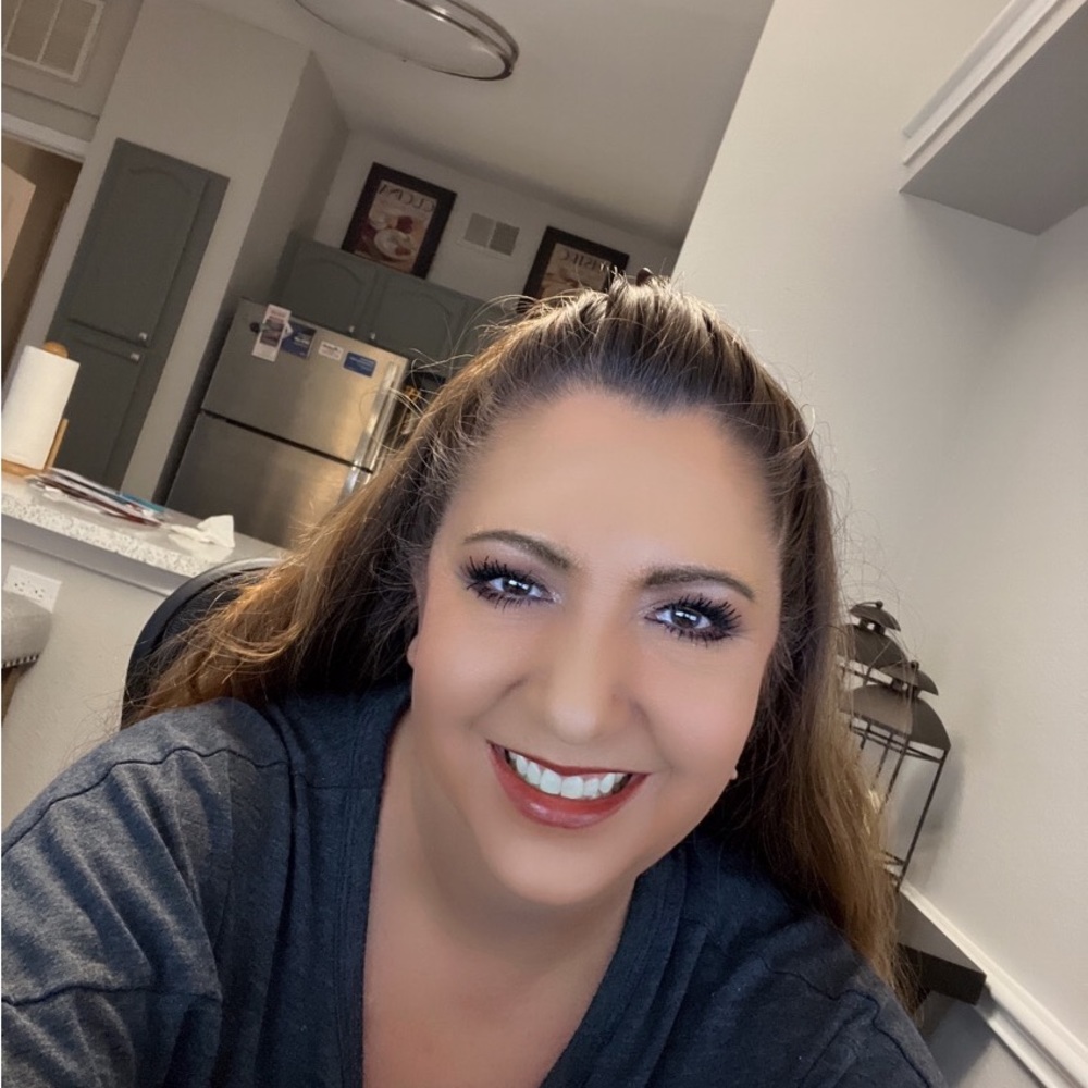 Meet your Posher, Christina